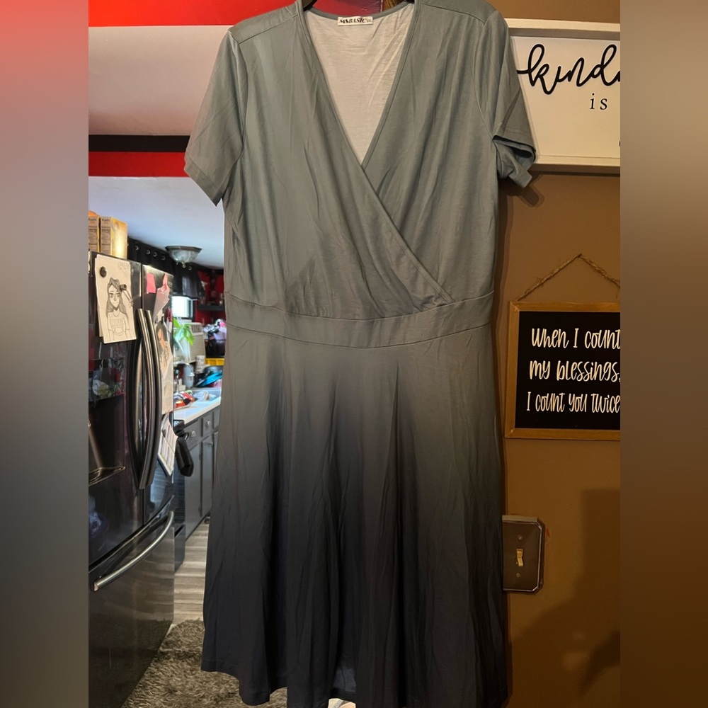 Cute ombré print midi dress